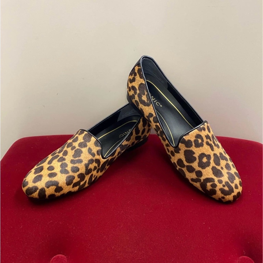 Vionic Leopard Print Flats